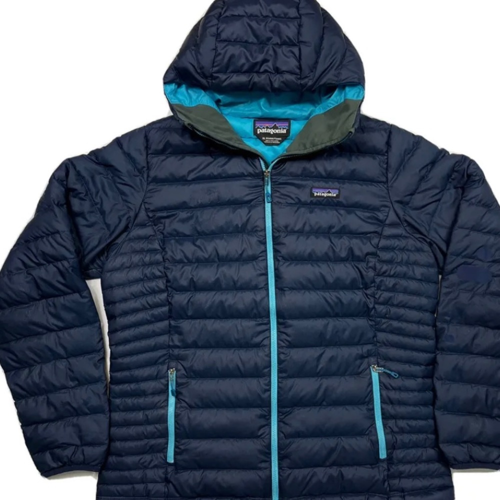 Patagonia down sweater hoody women’s XL